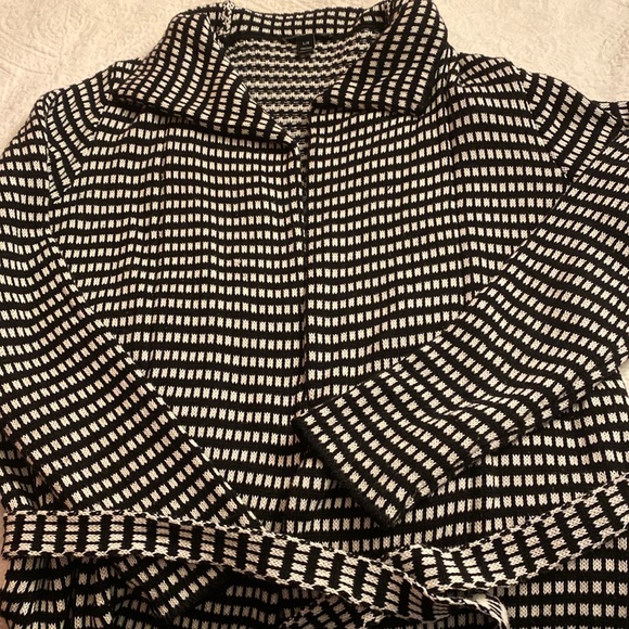 Alison Sheri Black and White Patterned Long Belted Open Front Cardigan - Picture 11 of 12